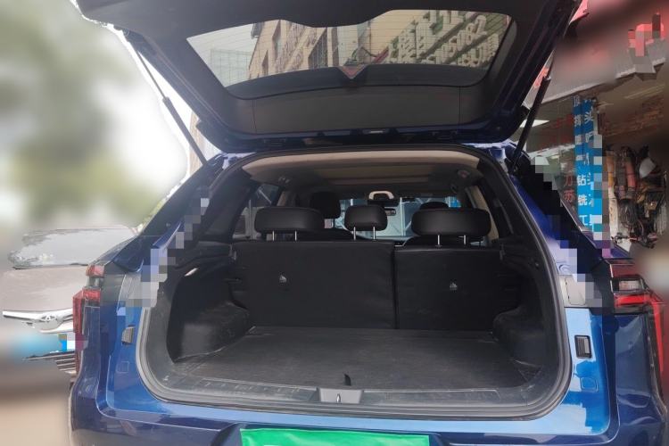 Used Venucia Star 2021 260T Automatic Star Edition Trunk