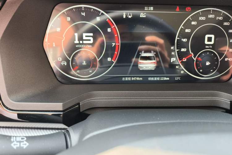 Used Venucia Star 2021 260T Automatic 48V Mild Hybrid Turbocharged Star Achieve Edition Odometer Close Up