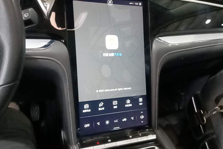 Used Venucia Star 2021 260T Automatic 48V Mild Hybrid Turbocharged Star Achieve Edition Audio And AC Panel