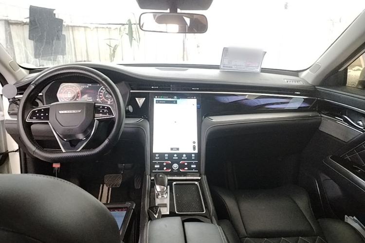 Used Venucia Star 2021 260T Automatic 48V Mild Hybrid Turbocharged Star曜 Edition Center Console