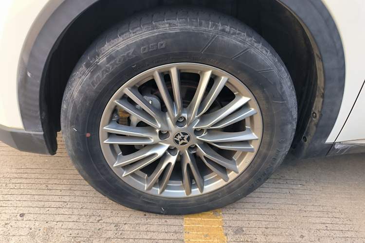 Used Venucia Star 2021 260T Automatic 48V Mild Hybrid Turbocharged Star Achieve Edition Exterior 1