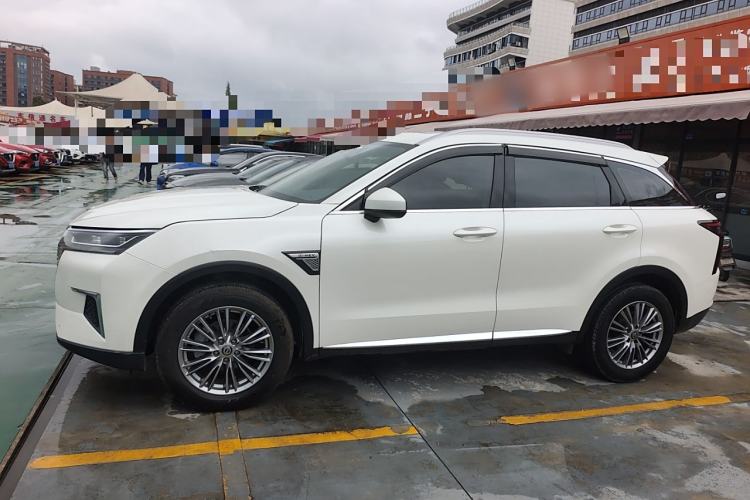 Used Venucia Star 2021 260T Automatic 48V Mild Hybrid Turbocharged Star Achieve Edition Exterior 1
