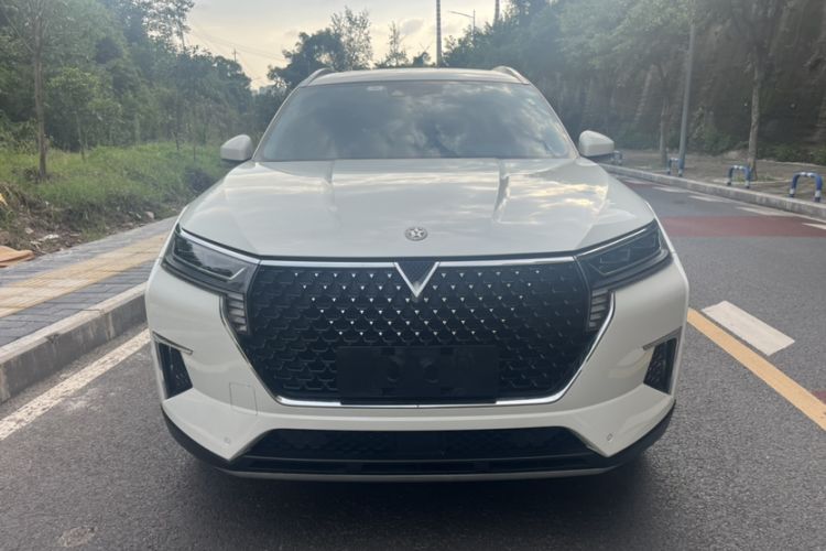 Used Venucia Star 2021 260T Automatic 48V Mild Hybrid Turbocharged Star Achieve Edition Exterior 2