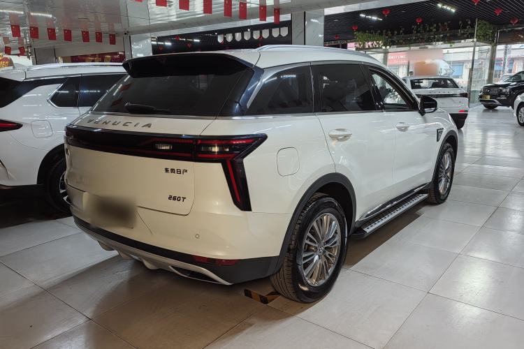 Used Venucia Star 2021 260T Automatic 48V Mild Hybrid Turbocharged Star Achieve Edition Exterior 5