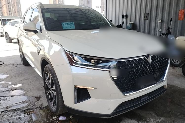 Used Venucia Star 2021 260T Automatic 48V Mild Hybrid Turbocharged Star曜 Edition Front Right 45 Deg