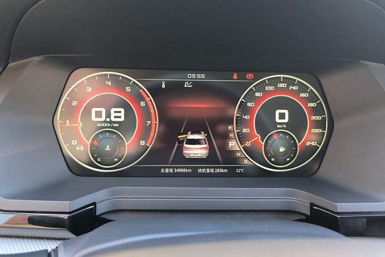 Used Venucia Star 2021 260T Automatic 48V Mild Hybrid Turbocharged Star Achieve Edition Instrument Cluster