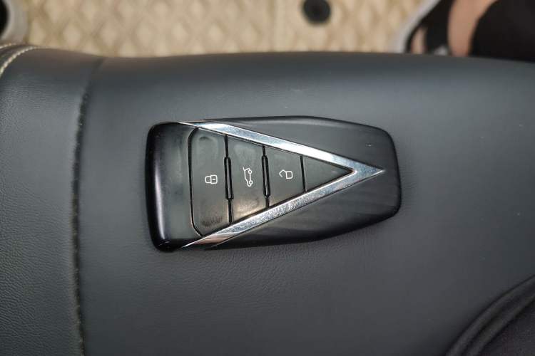 Used Venucia Star 2021 260T Automatic 48V Mild Hybrid Turbocharged Star Achieve Edition Interior 1
