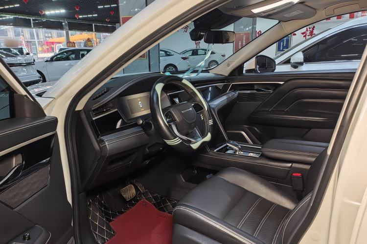 Used Venucia Star 2021 260T Automatic 48V Mild Hybrid Turbocharged Star Achieve Edition Interior 2