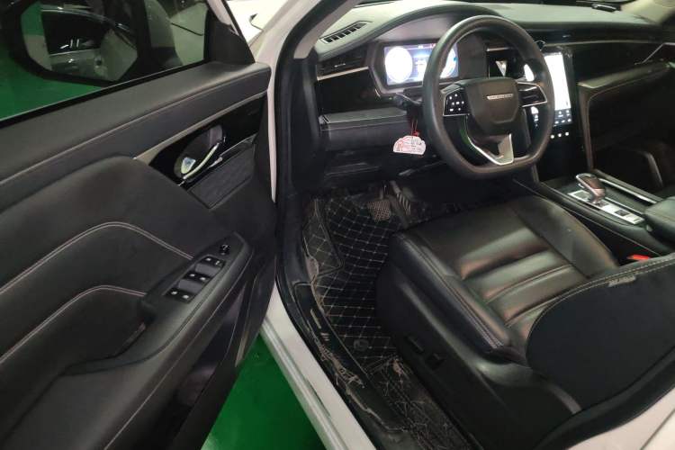 Used Venucia Star 2021 260T Automatic Star Edition Interior 3