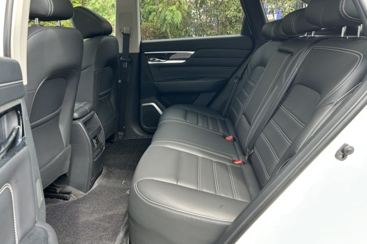 Used Venucia Star 2021 260T Automatic 48V Mild Hybrid Turbocharged Star Achieve Edition Interior 4