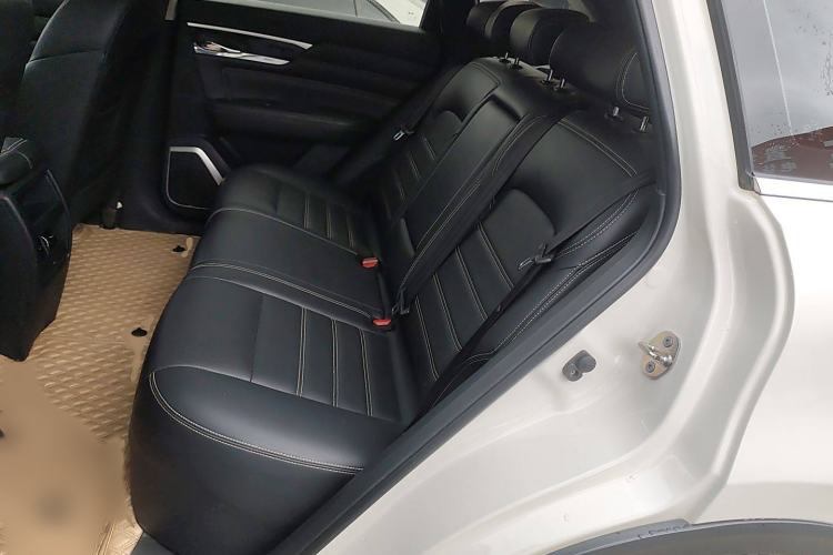 Used Venucia Star 2021 260T Automatic 48V Mild Hybrid Turbocharged Star Achieve Edition Interior 4