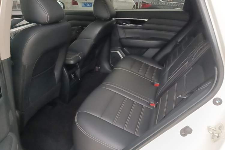 Used Venucia Star 2021 260T Automatic 48V Mild Hybrid Turbocharged Star Achieve Edition Left Rear Seat