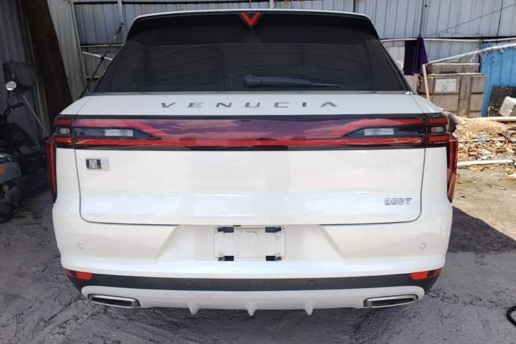 Used Venucia Star 2021 260T Automatic 48V Mild Hybrid Turbocharged Star曜 Edition Rear