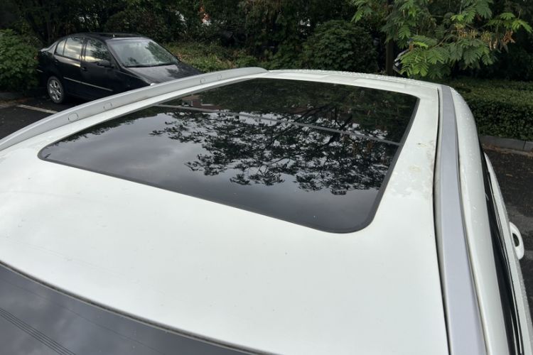 Used Venucia Star 2021 260T Automatic 48V Mild Hybrid Turbocharged Star Achieve Edition Roof