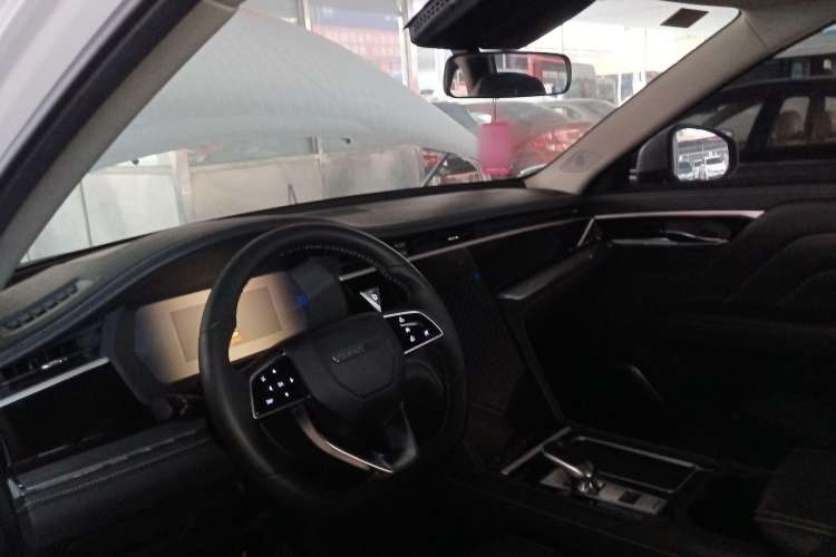 Used Venucia Star 2023 260T Starful Achievement Edition Pro Center Console