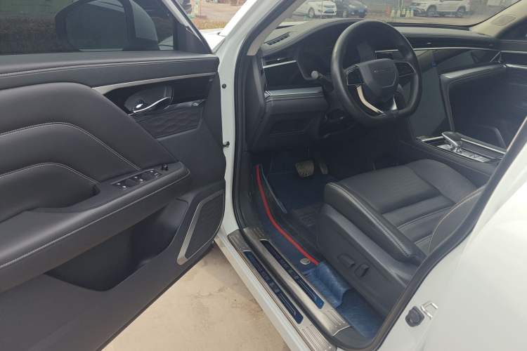 Used Venucia Star 2023 260T Starful Achievement Edition Pro Driver Seat
