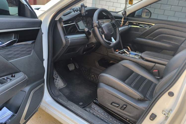 Used Venucia Star 2023 260T Starful Achievement Edition Pro Driver Seat