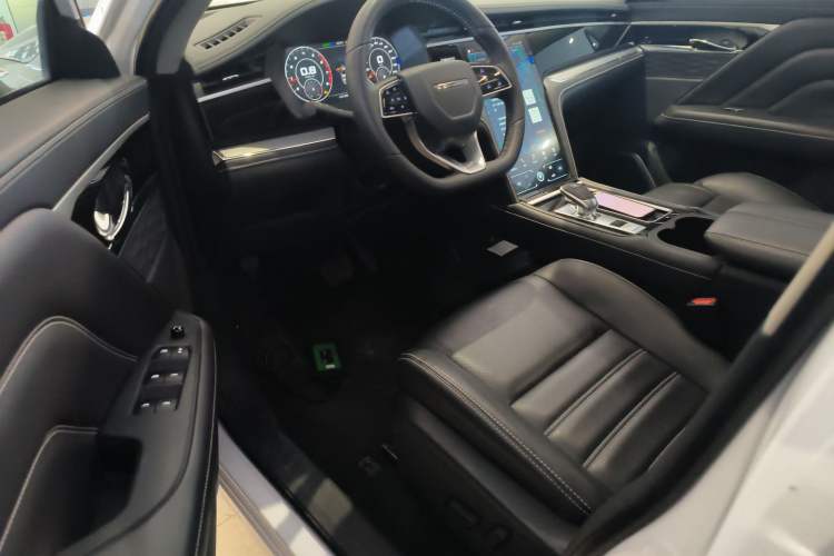 Used Venucia Star 2023 260T Starful Achievement Edition Pro Interior 3