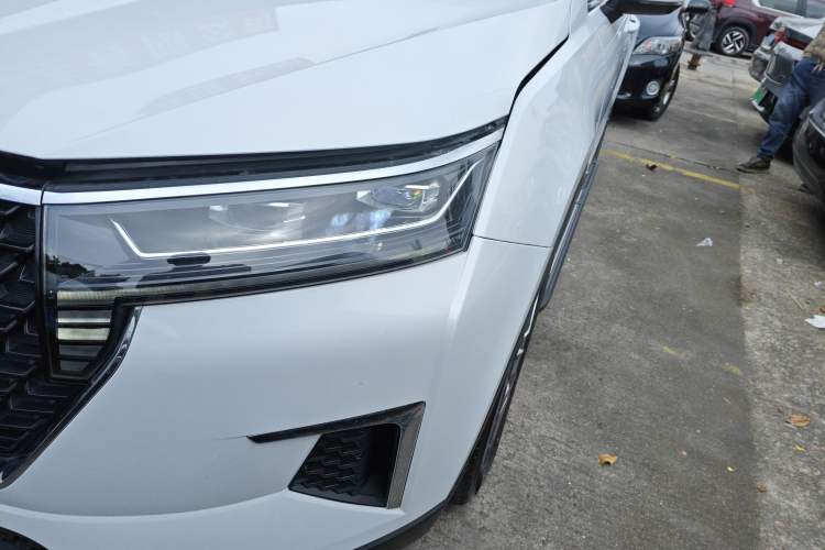 Used Venucia Star 2023 260T Starful Achievement Edition Pro Left Front Headlight