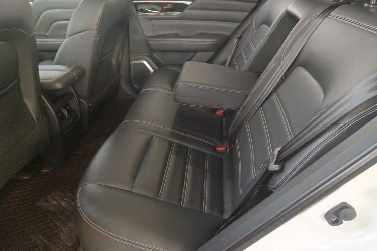 Used Venucia Star 2023 260T Starful Achievement Edition Pro Left Rear Seat