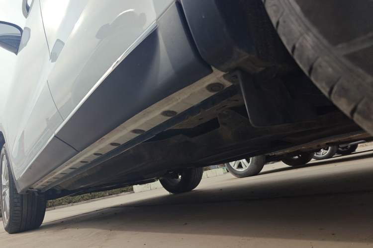 Used Venucia Star 2023 260T Starful Achievement Edition Pro Left Side Sill
