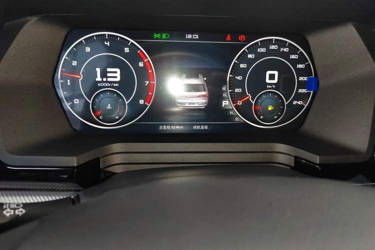 Used Venucia Star 2023 260T Starful Achievement Edition Pro Odometer Close Up