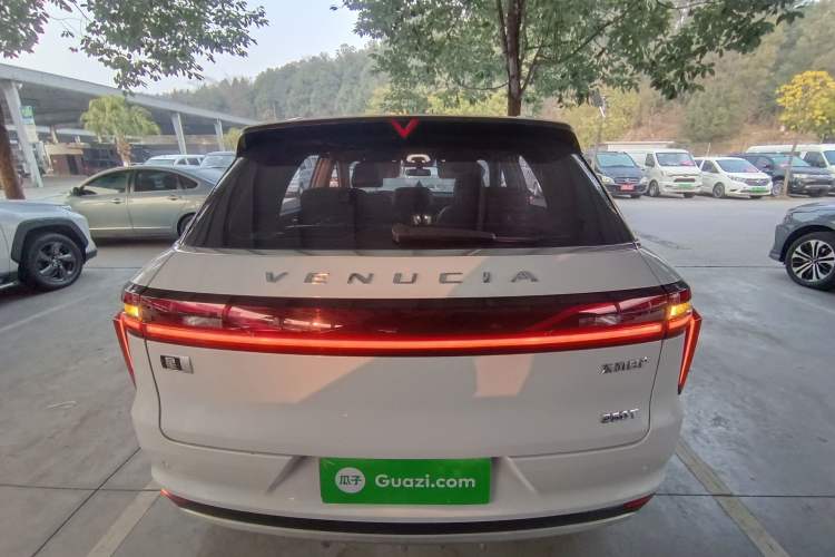 Used Venucia Star 2023 260T Starful Achievement Edition Pro Rear