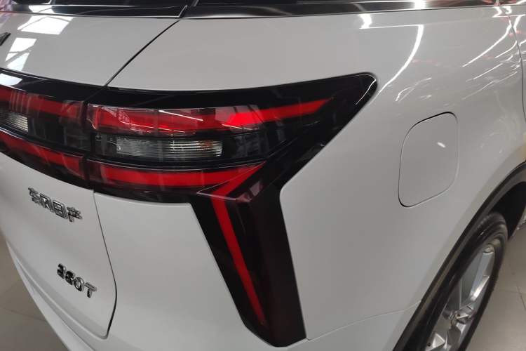 Used Venucia Star 2023 260T Starful Achievement Edition Pro Right Rear Taillight