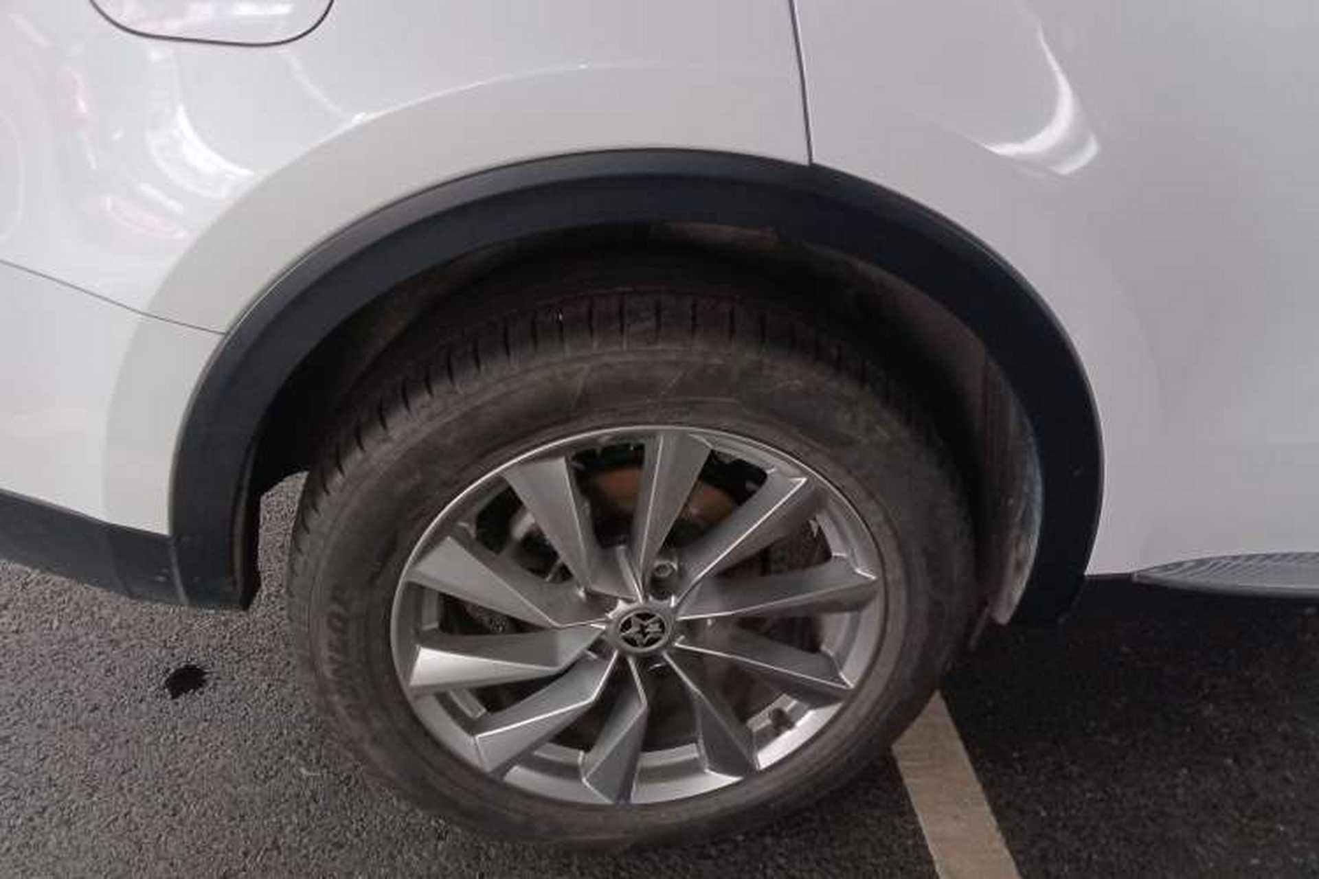Used Venucia Star 2023 260T Starful Achievement Edition Pro Right Rear Wheel Hub