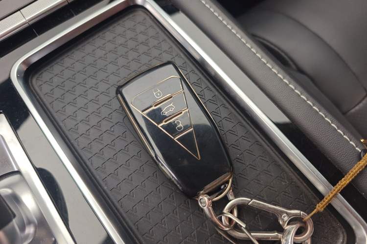 Used Venucia Star 2023 260T Starful Achievement Edition Pro Vehicle Key
