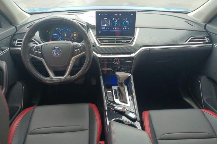 Used Venucia T60 2018 1.6L CVT Smart Edition China V Standard Center Console