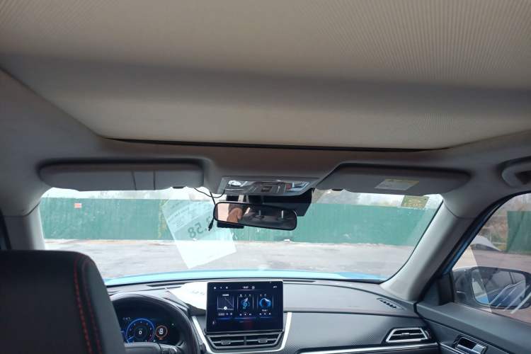 Used Venucia T60 2018 1.6L CVT Smart Edition China V Standard Headliner