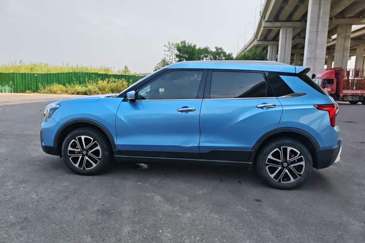 Used Venucia T60 2018 1.6L CVT Smart Edition China V Standard Left Side