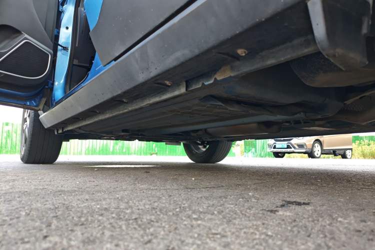 Used Venucia T60 2018 1.6L CVT Smart Edition China V Standard Left Side Sill