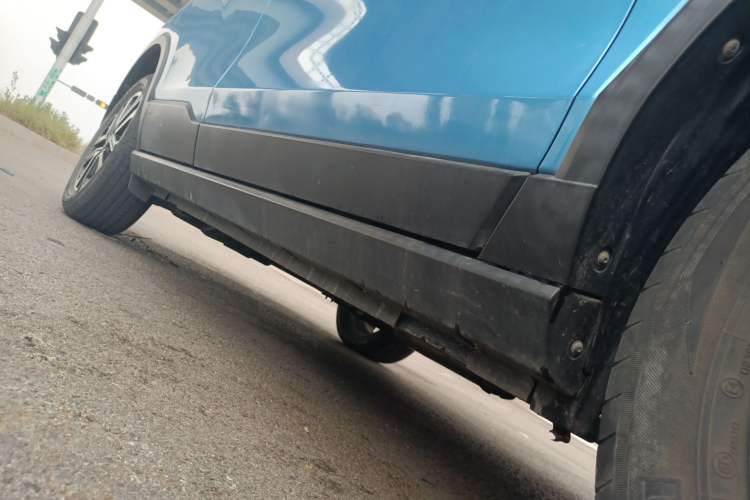 Used Venucia T60 2018 1.6L CVT Smart Edition China V Standard Right Side Sill