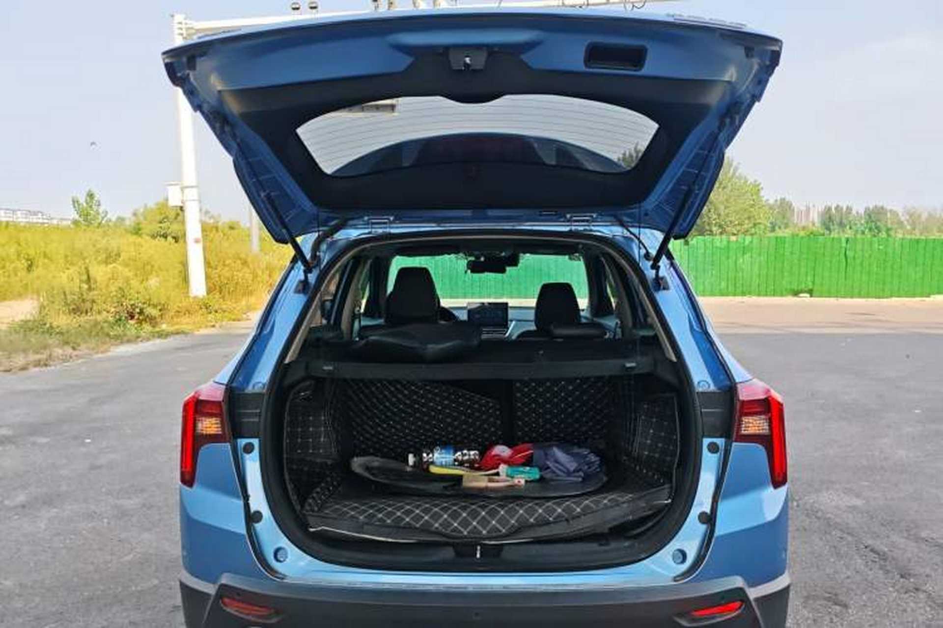 Used Venucia T60 2018 1.6L CVT Smart Edition China V Standard Trunk