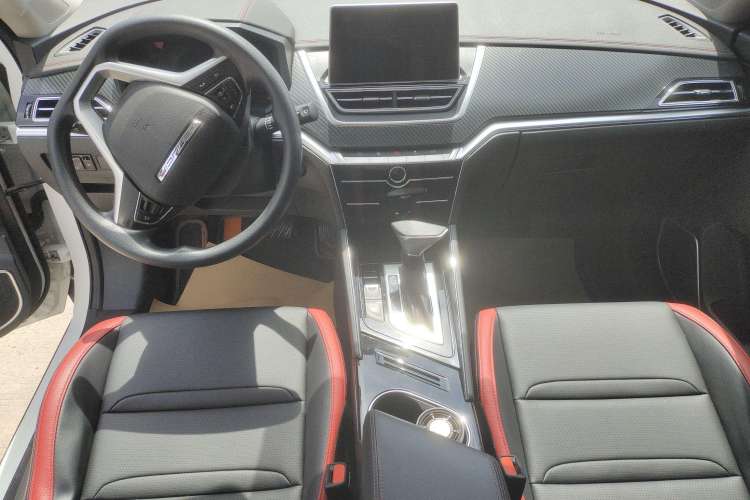Used Venucia T60 2020 1.6L CVT Smart Drive Version China VI Standard Interior 3