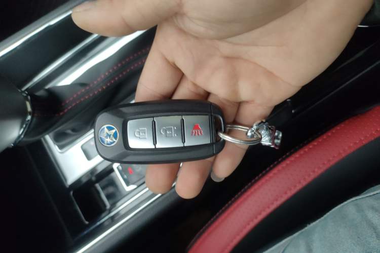 Used Venucia T60 2022 1.6L CVT Smart Drive Version Vehicle Key