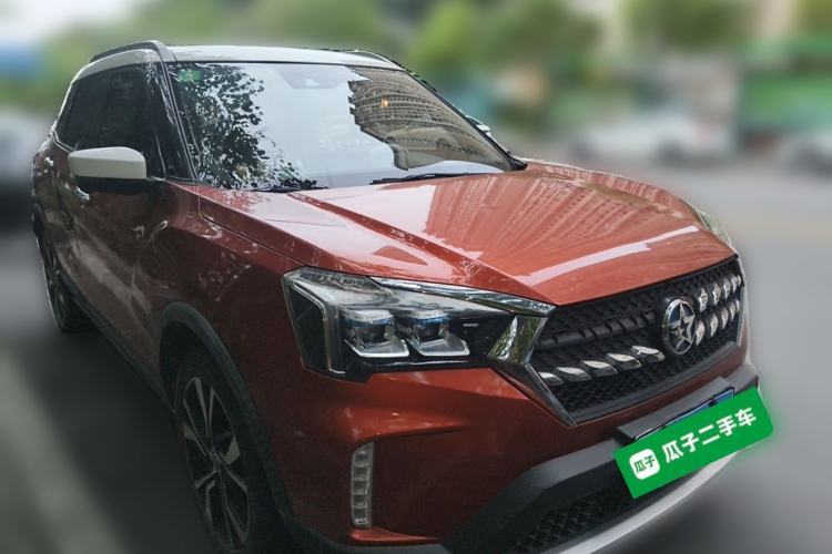 Used Venucia T60 2018 1.6L CVT Zhiyue Edition China V Standard Front Right 45 Deg