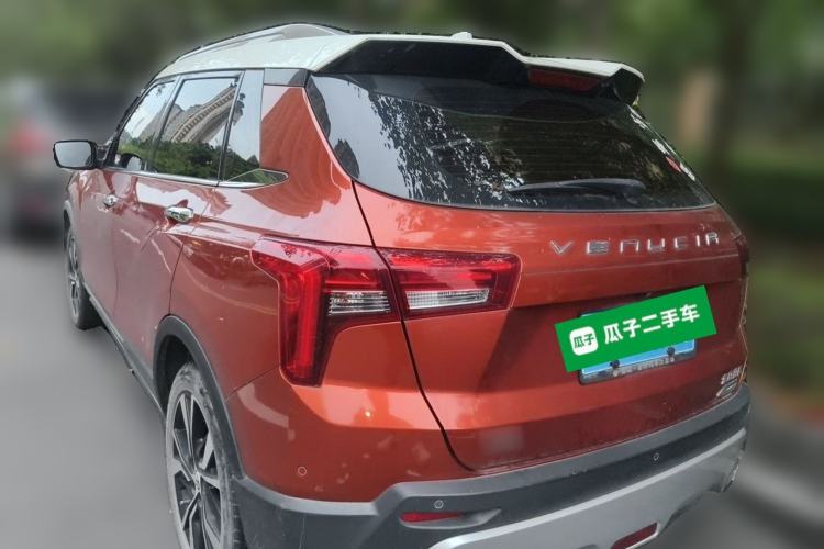 Used Venucia T60 2018 1.6L CVT Zhiyue Edition China V Standard Rear Left 45 Deg