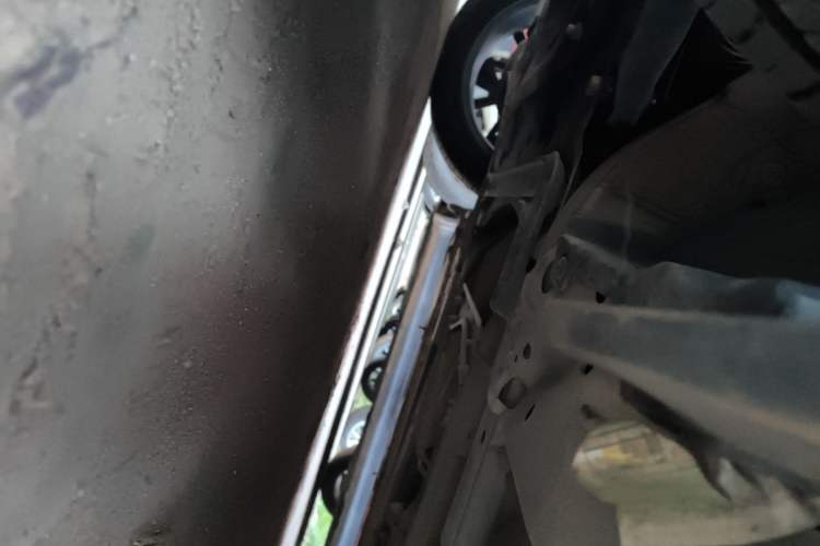 Used Venucia T60 2018 1.6L CVT Zhiyue Edition (ISS) China VI Chassis Front Left