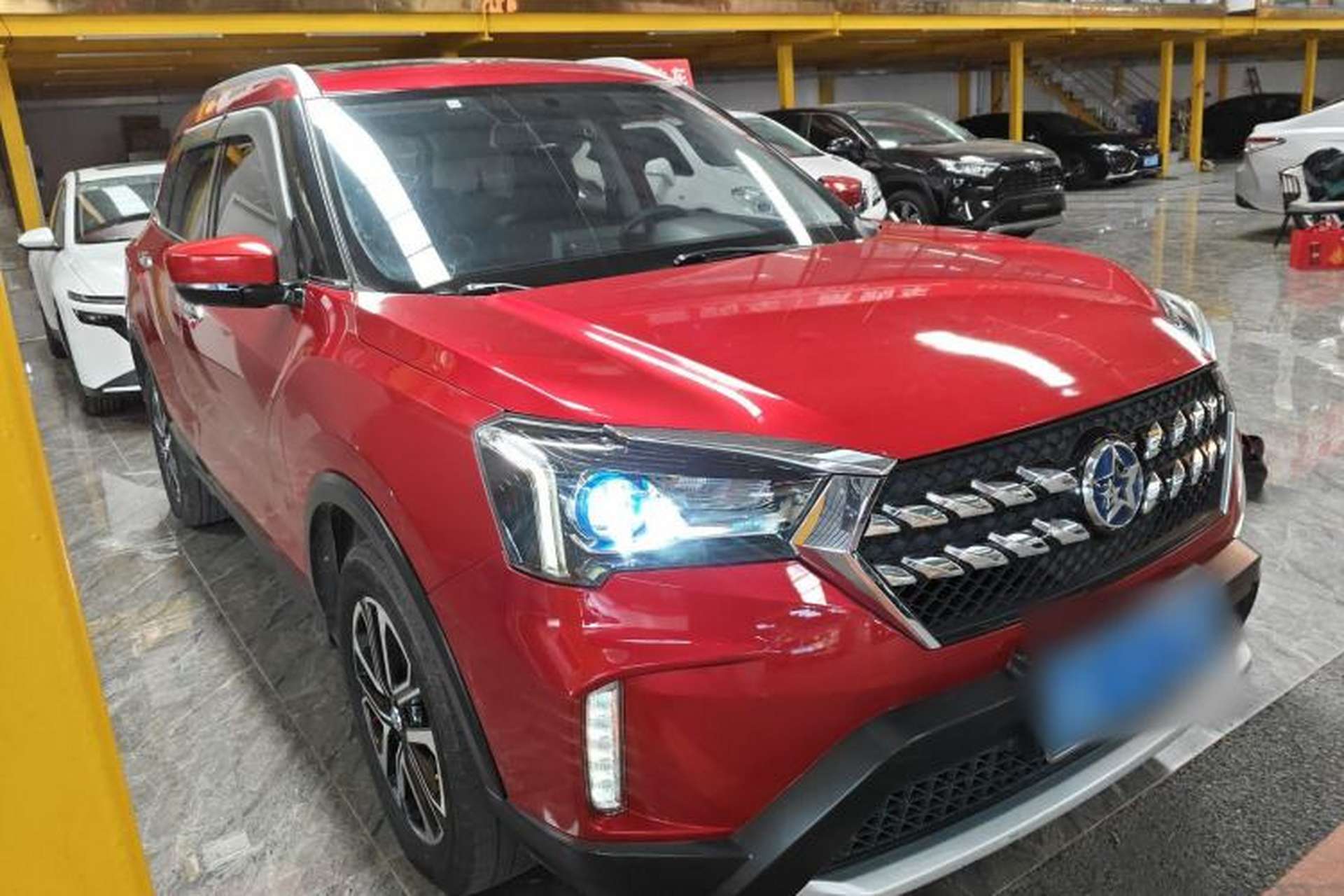Used Venucia T60 2018 1.6L CVT Smart & Fun Version China VI Standard Exterior 1