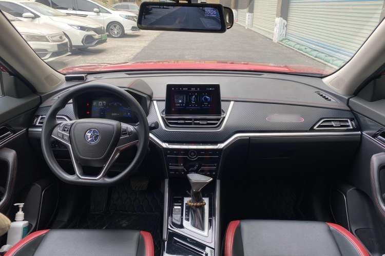 Used Venucia T60 2018 1.6L CVT Smart Edition (ISS) China VI Interior 3