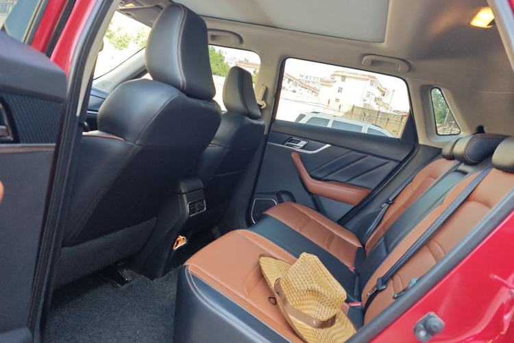 Used Venucia T60 2018 1.6L CVT Zhiyue Edition China V Standard Left Rear Seat
