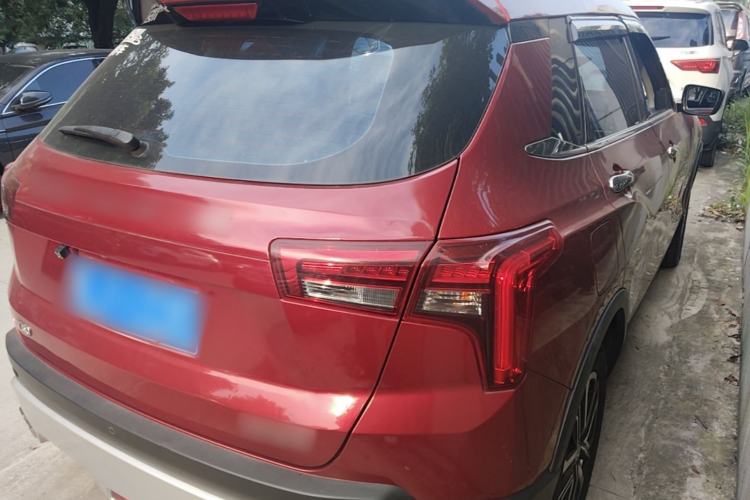 Used Venucia T60 2018 1.6L Manual Smart Cool Version China V Standard Rear Right 45 Deg