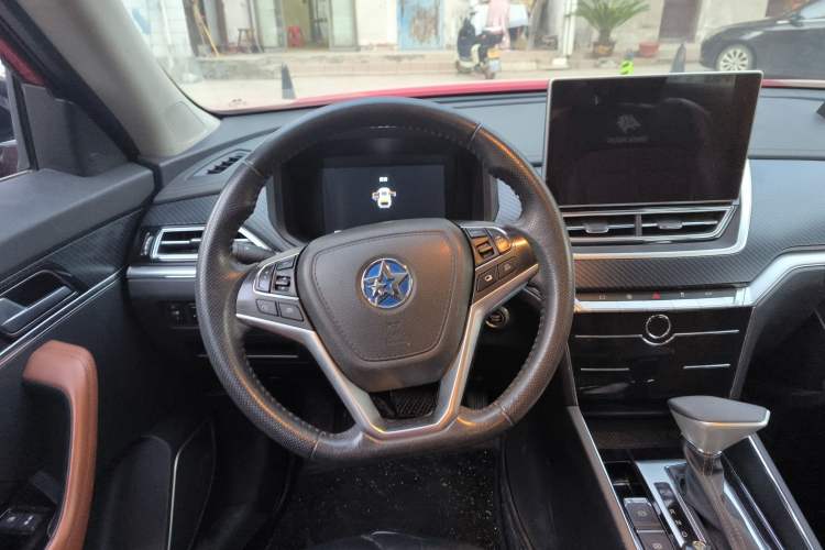 Used Venucia T60 2018 1.6L CVT Zhiyue Edition (ISS) China VI Steering Wheel