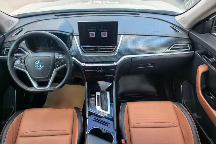 Used Venucia T60 2018 1.6L CVT Zhiyue Edition China V Standard Center Console