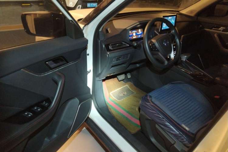 Used Venucia T60 2018 1.6L CVT Smart Edition (ISS) China VI Driver Seat