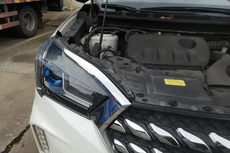 Used Venucia T60 2018 1.6L Manual Smart Cool Version China VI Standard Engine Bay Right