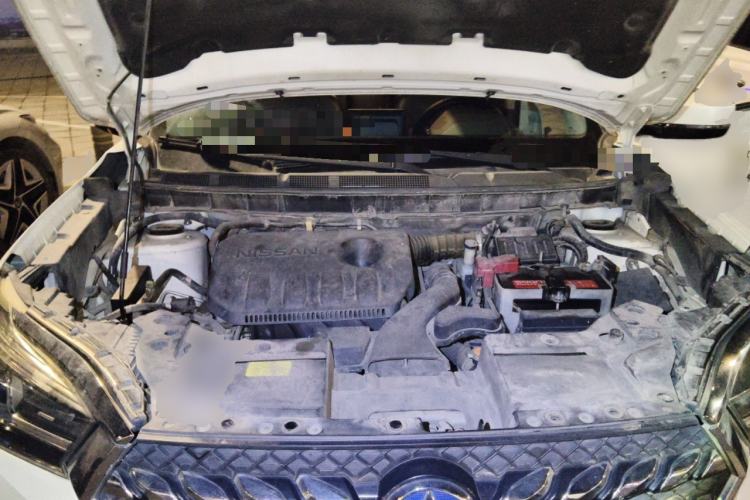 Used Venucia T60 2018 1.6L Manual Smart Cool Version China VI Standard Engine Bay